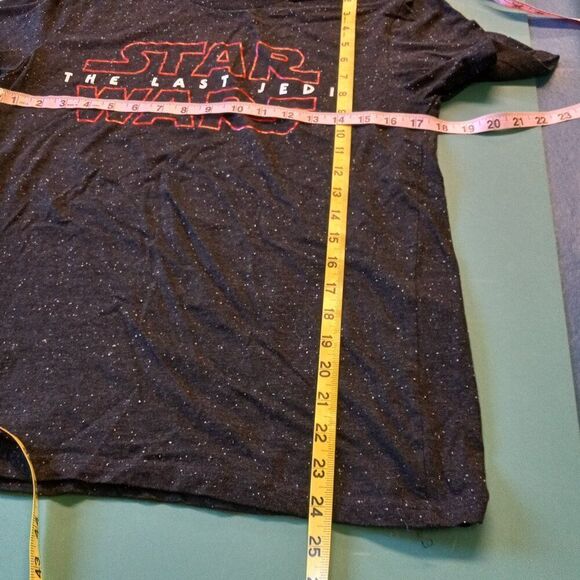 Star Wars The Last Jedi Small Cotton Blend Short Sleeve t-shirt Movie Sp… - Picture 3 of 7